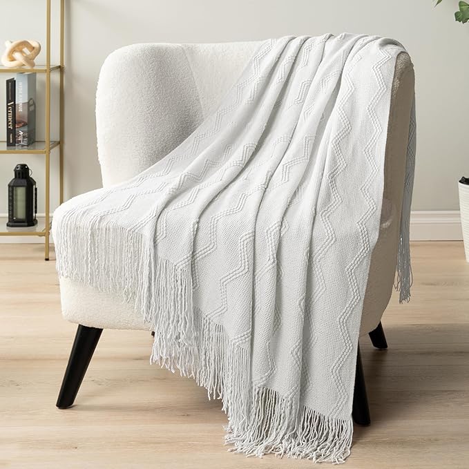 PAVILIA White Knit Throw Blanket for Couch Bed, Soft Knitted Farmhouse Sofa Throw for Living Room, Lightweight Decorative Summer Throw Blanket for Chair, Outdoor Textured Boho Blanket, 50x60