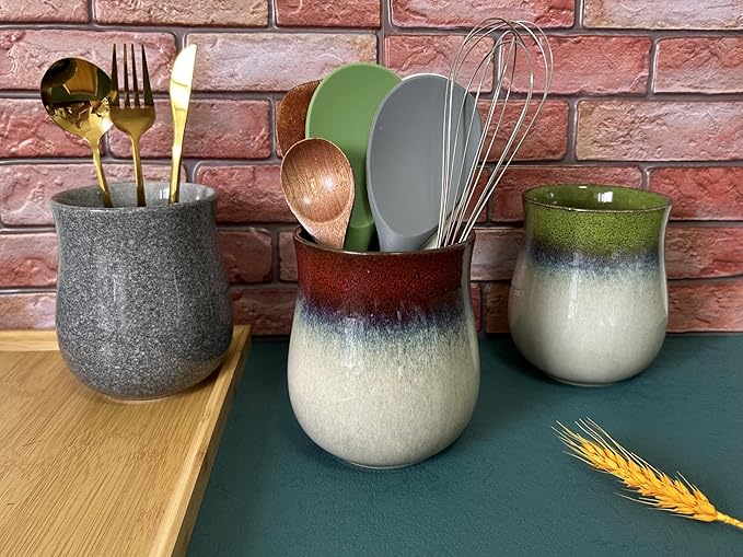 Medium Ceramic Kitchen Utensil Holder for Kitchen Counter Short Cooking Utensil Holder for Countertop Spatula Holder Small Utensil Crock Cutlery Holder Silverware Caddy Flower Vase (Retro Red)