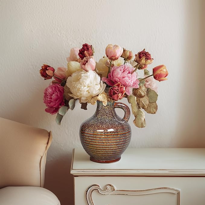 Sunddo Brown Ceramic Vase 6 Inch - Small Rustic Decorative Vase with 1 Handle, Rustic Farmhouse Decor, Bedroom, Bathroom, Bookshelf, Mantel, Coffee Table Decor