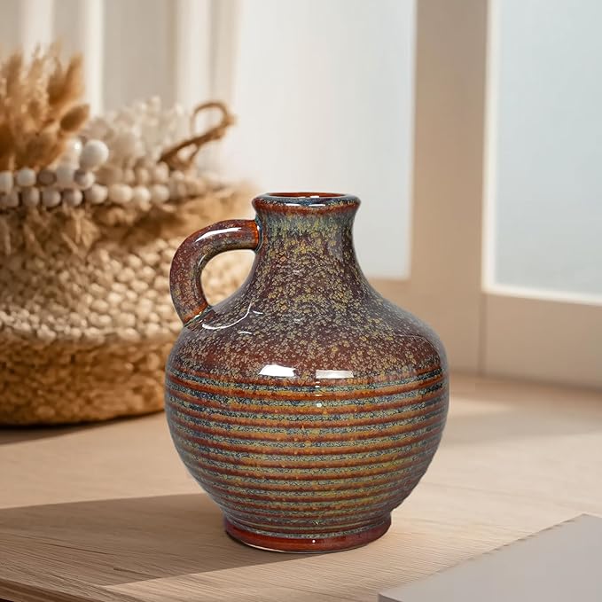 Sunddo Brown Ceramic Vase 6 Inch - Small Rustic Decorative Vase with 1 Handle, Rustic Farmhouse Decor, Bedroom, Bathroom, Bookshelf, Mantel, Coffee Table Decor
