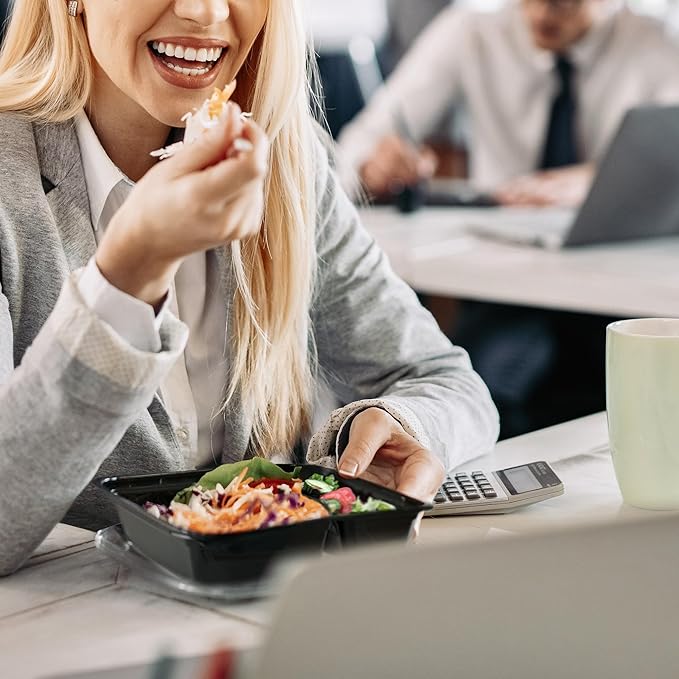 GUSTO [28 oz - 50 Count 2-Compartment Meal Prep Containers with Lids – Reusable, Microwaveable, Dishwasher & Freezer Safe, BPA-Free Food Storage Boxes for Portion Control (Formerly Comfy Package)