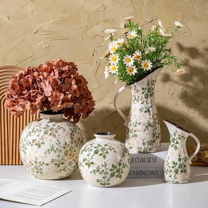 Green and Beige Pastoral Vase, Vintage Round Ceramic Floral Vases, Decorative Rustic Farmhouse Vase for Flowers, Living Room, Office Chinoiserie Home Decor, Tuscan Cottage Core Centerpiece 5.9 Inch