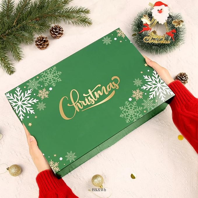 BLK&WH 6 Christmas Gift Boxes 13.5x9x4.1 Inches, Green Large Collapsible Gift Boxes with Magnetic Lids (Green, Snowflake)