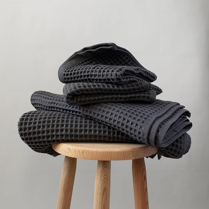 PÜSKÜL - Premium Waffle Towel Set 4 Pieces Gray Anthracite - Organic 100% Turkish Cotton Quick-Dry Towels for Bathroom Made in Turkiye (Dark Gray, Towel Set - 2 Hand & 2 Bath Towels)