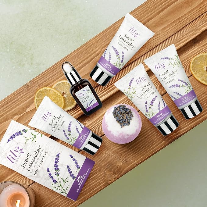Christmas Gifts Spa Gift Set for Women - 22 Piece Lavender Luxury Bath & Body Basket with Bath Bomb, Lotion & Shower Gel | Bath Gift Set for Birthday Gifts, Mothers Day Gifts