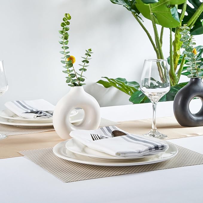 Restaurantware-Table Art Flower Vase, 1 Donut Vase - Minimalist Style, for Fresh Or Artificial Flowers, Black Ceramic Piece for Home Decor, Kitchen, Home, Living Room, Office, and More