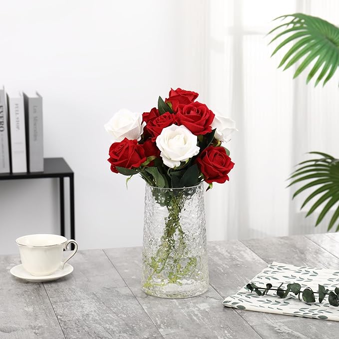 Clear Glass Vase, Flower Vases for Bouquet, Modern Glass Vase for Flowers, Large Vases for Living Room, Bedroom, Kitchen, Office, Wedding, Dining Table, 8 Inches