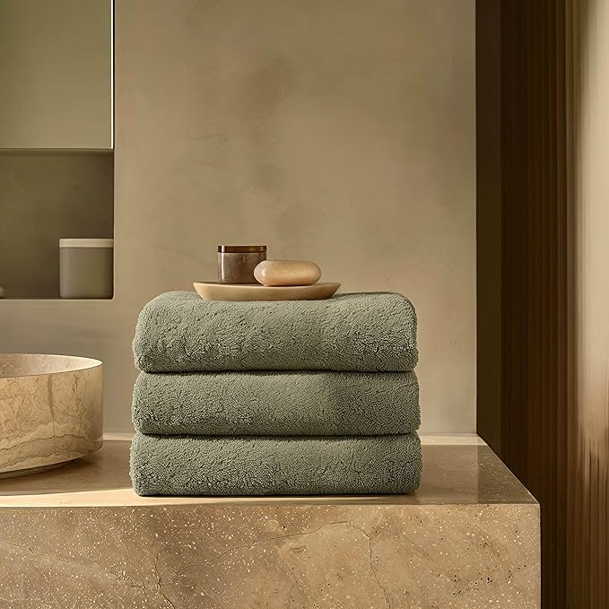 Italic Ultraplush 100% Australian Cotton Towels - Set of 2 Luxury Bath Towels, Quick Dry Plush and Absorbent, Heavy Duty Large Bath Towels, 800GSM Towels for Bathroom & Spa (Green)