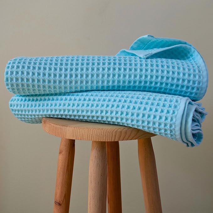 PÜSKÜL Premium Waffle Bath Towels Set of 2 - Organic 100% Turkish Cotton Bath Towel - Quick Dry, Absorbent, Light, Thin, 32x63 Large Waffle Towels (Aqua Turquoise Bath Towels - Pack of 2)