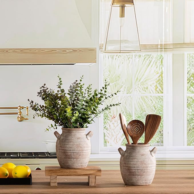 Ceramic Flower Vase Home Decor - Farmhouse Table Vases with Handle Living Room Decoration Vintage Decorative Aesthetic for Shelf Coffee Dining Desk House Bookshelf Fireplace (7.1" Retro)