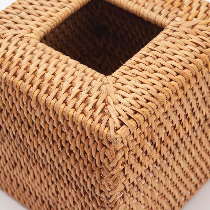 Rattan Tissue Box Cover Square, Wicker Tissue Box Holder, Decorative Woven Facial Tissue Holder for Bathroom, Kitchen, Living Room, Bedroom (Natural)