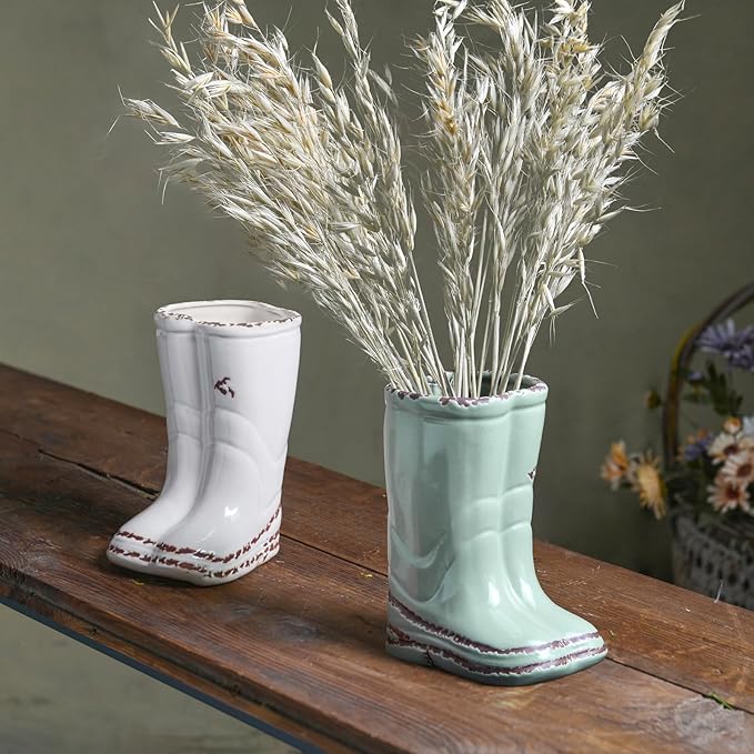 Quoowiit Ceramic Rustic Farmhouse Boot Vase, Green Distressed Flower Vase for Home Decor, Decorative Vases for Centerpiece Table Decorations, Vases for Living Room Kitchen Entryway Mantle Shelf Decor