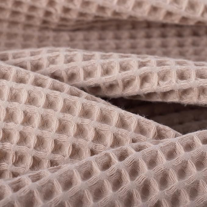 PÜSKÜL Premium Waffle Bath Towels Set of 2 - Organic 100% Turkish Cotton Bath Towel - Quick Dry, Absorbent, Light, Thin, 32x63 Large Waffle Towels for Bathroom (Beige Bath Towels - Pack of 2)