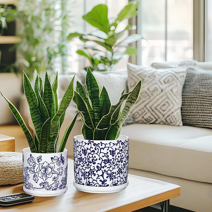 Set of 2 Blue and White Ceramic Plant Pots with Drainage Hole and Saucers, Retro Blue Porcelain Flowers Round Planters for Succulent Cactus Indoor Outdoor Garden Home Desktop Decor, 4.5+5.5 Inch