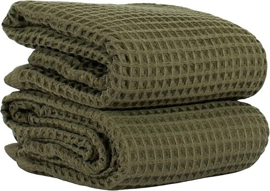 PÜSKÜL Premium Waffle Bath Towels Set of 2 - Organic 100% Turkish Cotton Bath Towel - Quick Dry, Absorbent, Light, Thin, 32x63 Large Waffle Towels for Bathroom (Khaki Green Bath Towels - Pack of 2)