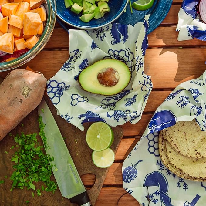 Bee's Wrap Beeswax Wraps for Food - Cut to Size 14x52" Wax Paper Roll - Made in USA Reusable Waxed Paper & Bowl Covers - Organic & Eco-Friendly Alternative to Aluminum Foil, Bees + Bears