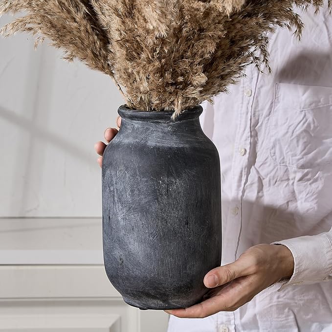 SIDUCAL Rustic Farmhouse Flower Vase | 9.5 Inch Large Ceramic Vase | Pampas Grass | Modern Farmhouse Decor for Home Decor, Table, Living Room Decoration, Shelf Decor, Mantel, Black