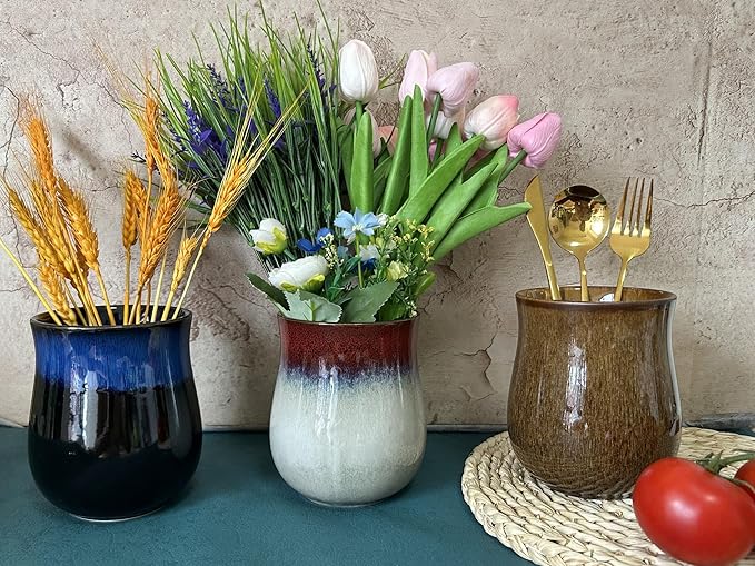 Medium Ceramic Kitchen Utensil Holder for Kitchen Counter Short Cooking Utensil Holder for Countertop Spatula Holder Small Utensil Crock Cutlery Holder Silverware Caddy Flower Vase (Retro Red)