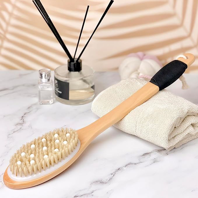 OWIIZI Bath Brush with Cellulite Massagers, Wooden Curved Long Handle Antiskid Dry Brushing Body Brush for Exfoliating, Natural Bristle Back Scrubber for Shower Use Wet or Dry for Men Women Elders