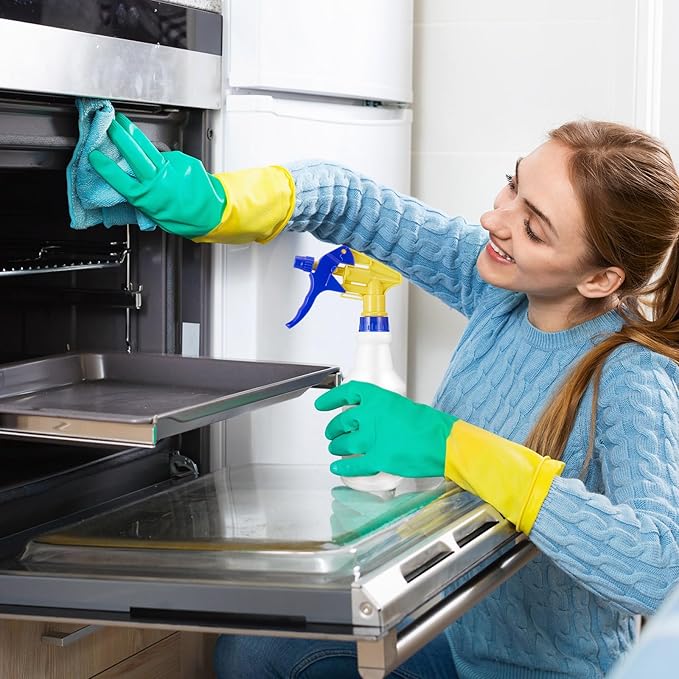 Eccliy 20 Pack 16oz Empty Spray Bottles, Leakproof Cleaning Bottles with Measurement and Adjustable Nozzle for Housekeeping, Commercial Use(Cylinder,Blue Yellow Spray Head)