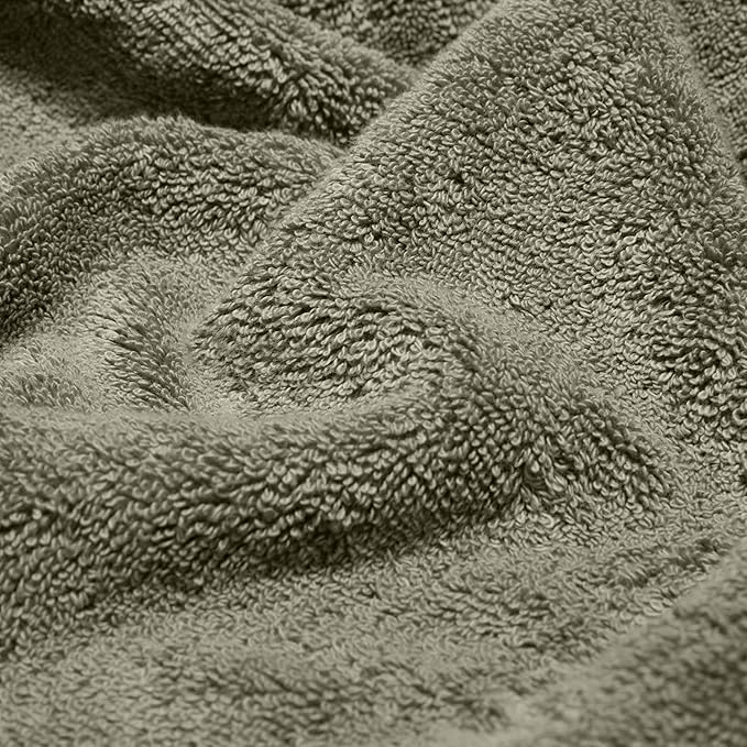 Italic Ultraplush 100% Australian Cotton Towels - Set of 2 Luxury Bath Towels, Quick Dry Plush and Absorbent, Heavy Duty Large Bath Towels, 800GSM Towels for Bathroom & Spa (Green)