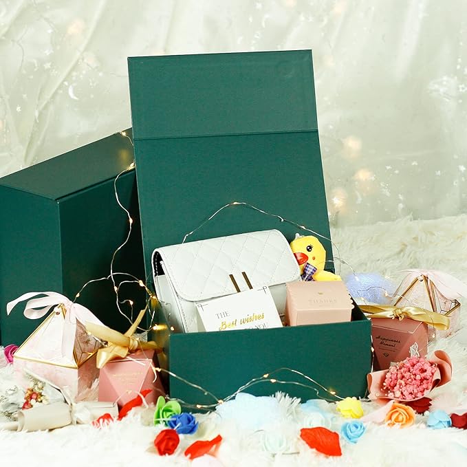MOYEUPAC Green Gift Box,9" X 7" X 4" with Lids for Presents Magnetic Closure Gift Packagingfor Birthday, Christmas-Green with Ribbon