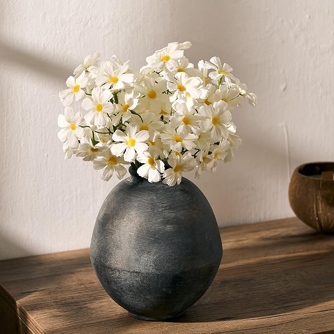 Ceramic Flower Vase, 6.22 Inch Rustic Farmhouse Vase Home Decor, Handcrafted Vintage Pottery Vase, Small Terracotta Vases for Living Room, Table, Shelf, Fireplace - Black Bronze