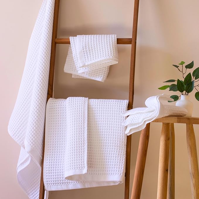 PÜSKÜL - Premium Waffle Towel Set 4 Pieces White - Organic 100% Turkish Cotton Quick-Dry Towels for Bathroom Made in Turkiye (White, Towel Set - 2 Hand & 2 Bath Towels)