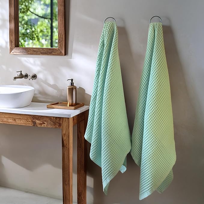 PÜSKÜL Premium Waffle Bath Towels Set of 2 - Organic 100% Turkish Cotton Bath Towel - Quick Dry, Absorbent, Light, Thin, 32x63 Large Waffle Towels for Bathroom (Ice Green Bath Towels - Pack of 2)