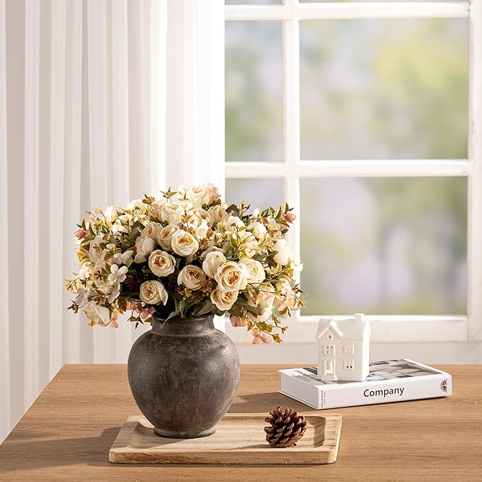 Ceramic Flower Vase, 6 Inch Small Rustic Farmhouse Vase Decorative Vase Short Pottery Vases for Home Decor Table Living Room Entryway Mantel Bookshelf Bedroom Bathroom Kitchen - Brown