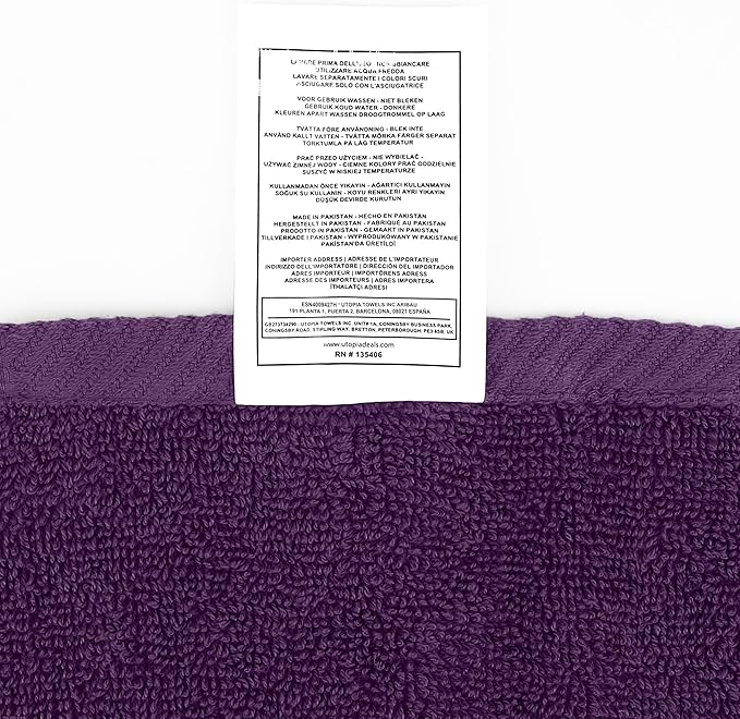 Utopia Towels 4 Pack Premium Bath Towels Set, 27 by 54 Inches, 100% Ring Spun Cotton 600GSM, Lightweight and Highly Absorbent Quick Drying Towels, Perfect for Daily Use, Plum