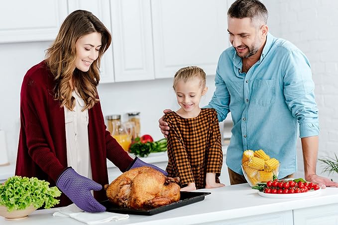 KITCHEN PERFECTION Silicone Smoker Oven Gloves -Extreme Heat Resistant BBQ Gloves -Handle Hot Food Right on Your Smoker Grill Fryer Pit|Waterproof Oven Mitts Grill Gloves |Superior Value Set+3 Bonuses