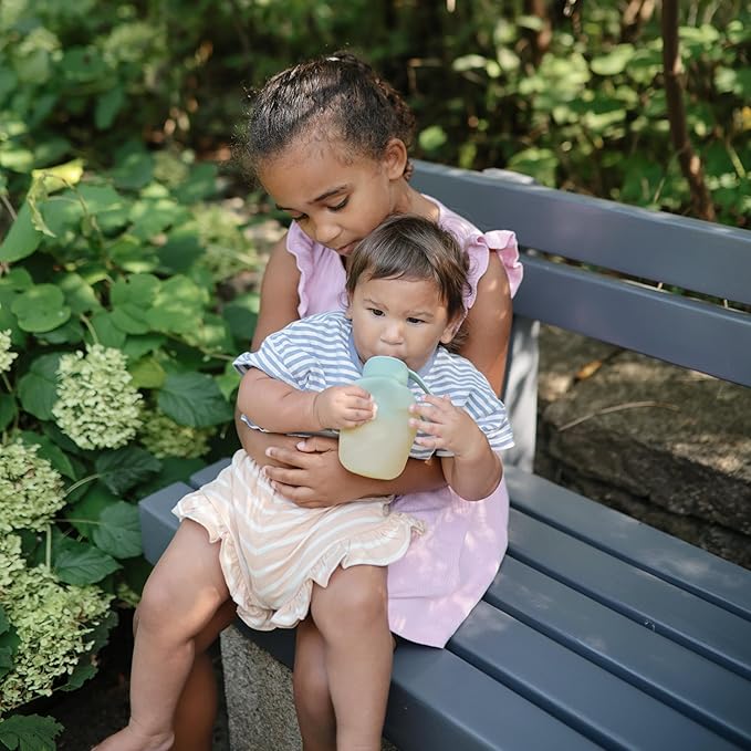 mushie Silicone Puree Pouch 2-Pack | 5 oz Reusable Baby Food Pouches (Blush)