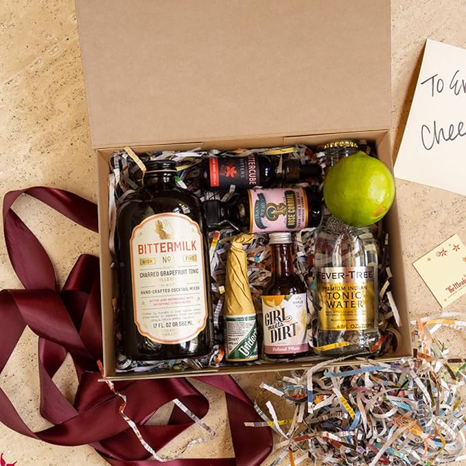 Aimyoo Brown Collapsible Gift Box with Magnetic Closure Lids 10.5x7x3 in, Bridesmaid Groomsman Proposal Boxes, Rectangle Storage Box 1 Pack