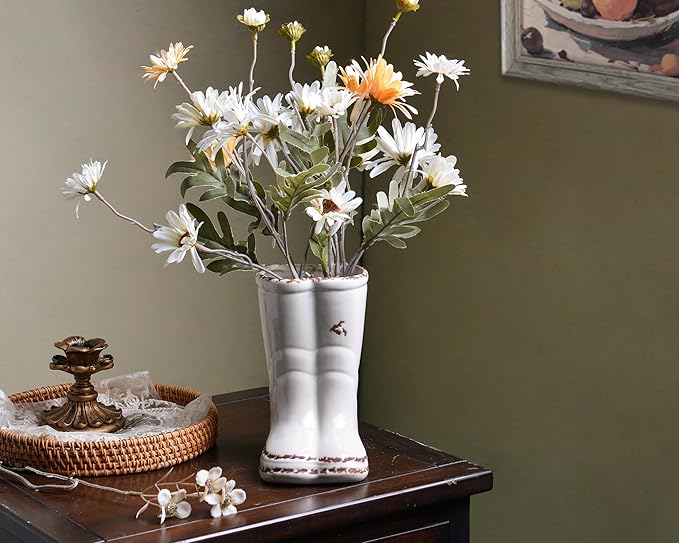 Quoowiit Ceramic Rustic Farmhouse Boot Vase, White Distressed Flower Vase for Home Decor, Decorative Vases for Centerpiece Table Decorations, Vases for Living Room Kitchen Entryway Mantle Shelf Decor