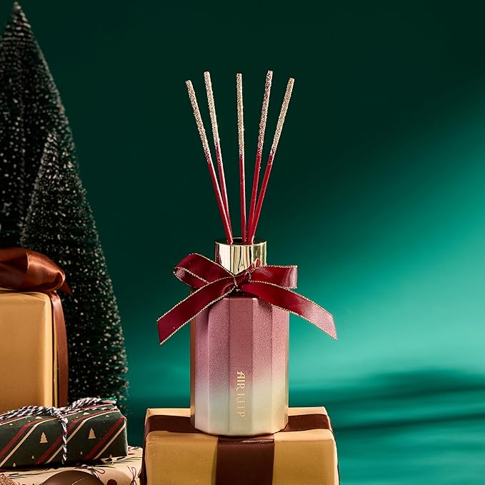 Airkeep Reed Diffuser Set - Christmas Spice Christmas Reed Diffuser with 8 Reed Sticks - Scented Oil Diffuser for Home & Office Diffuser Bathroom Shelf Decor - Ideal Gift for Holidays 7.1oz