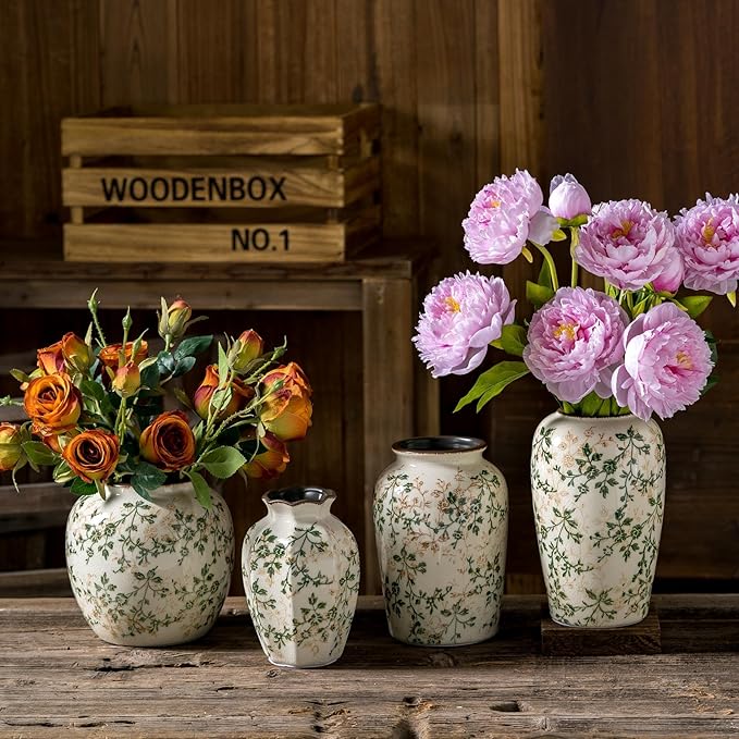 Vintage Green and Beige Round Pastoral Vase, Round Ceramic Floral Vases, Retro Ice Cracked Chinoiserie Vase for Home Decor, Living Room, Bookshelf, Office, Rustic Table Centerpiece 6.7 Inch