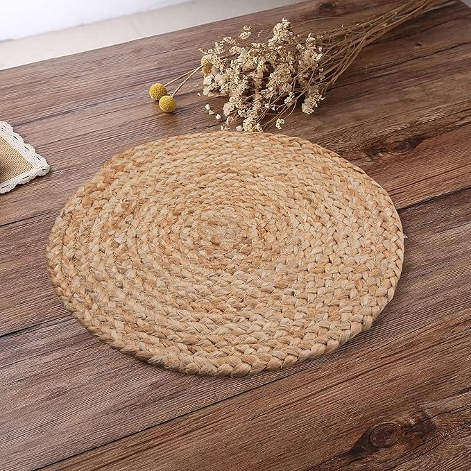 Craft Trade Set of 4 Round Woven Placemats Rattan Boho Hyacinth Farmhouse Wicker Placemats for Dining Table Indoor Outdoor Dining Table Mat (13 Inch Diameter)