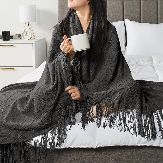 PAVILIA Dark Gray Knit Throw Blanket for Couch Bed, Soft Knitted Farmhouse Sofa Throw for Living Room, Lightweight Decorative Summer Throw Blanket for Chair, Outdoor Textured Boho Blanket, 50x60