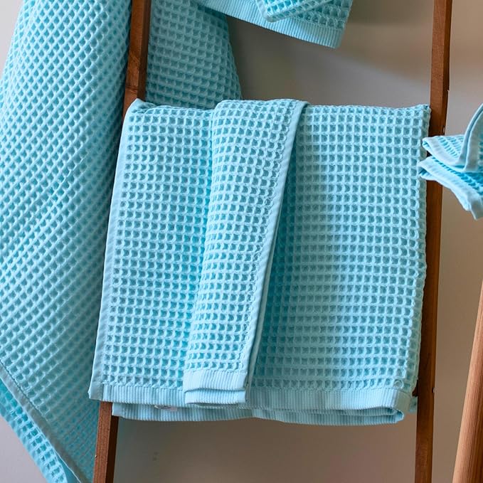 PÜSKÜL Premium Waffle Bath Towels Set of 2 - Organic 100% Turkish Cotton Bath Towel - Quick Dry, Absorbent, Light, Thin, 32x63 Large Waffle Towels (Aqua Turquoise Bath Towels - Pack of 2)