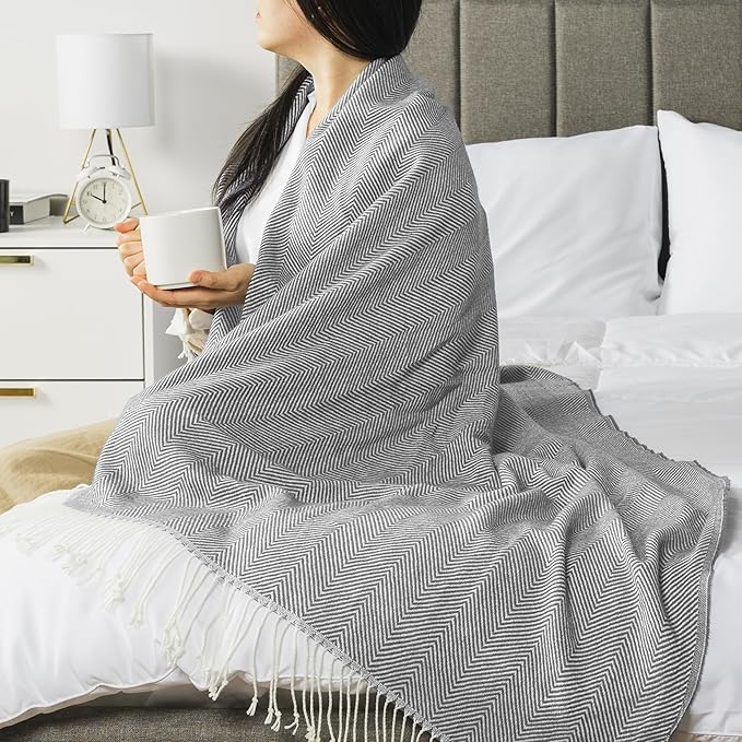 PAVILIA Light Gray Herringbone Throw for Couch, Decorative Outdoor Accent Blanket, Faux Cashmere, 50x60