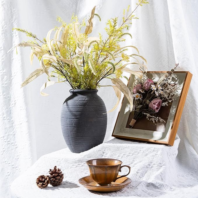 8 Inch Ceramic Rustic Flower Vase - Christmas Decorative Vases - Pottery Vase Home Decor, Vintage Terracotta Vase for Home Decor, Farmhouse House Shelf Decor Farmhouse Table, Lyeec