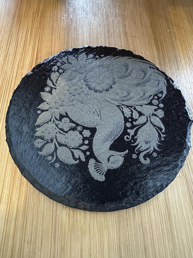 Handcrafted Natural Slate Coasters with Peacock Design, Black Round Stone Drink Coasters, Elegant Floral Pattern, Set of 4