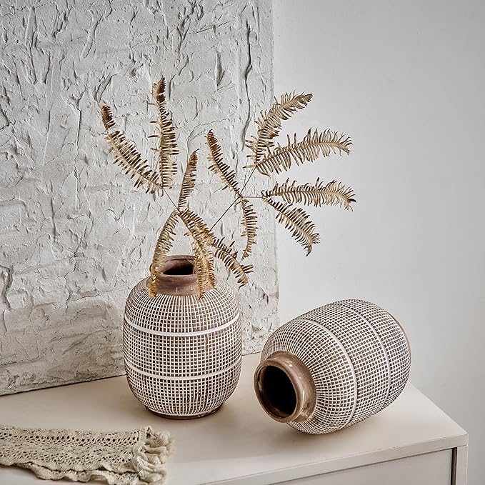 AWNR Terracotta Vase Farmhouse Decor: Rustic Ceramic Decorative Vase for Flowers Vintage Stoneware Flower Vase for Home Decor Living Room Dining Table Centerpieces Decortion