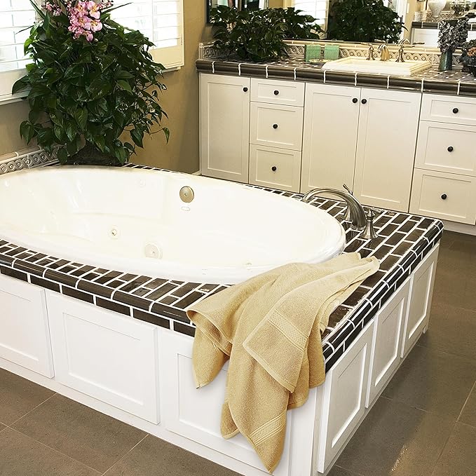 Utopia Towels 4 Pack Premium Bath Towels Set, 27 by 54 Inches, 100% Ring Spun Cotton 600GSM, Lightweight and Highly Absorbent Quick Drying Towels, Perfect for Daily Use, Beige