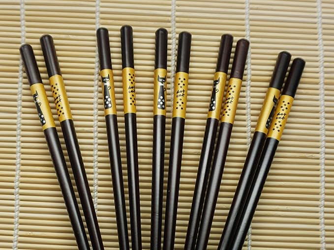 JapanBargain 4510, 5-Pair Bamboo Chopsticks Set, Reusable Japanese Chinese Korean Wood Chop Sticks, Maneki Neko Lucky Cat Design, 9-Inch Dishwasher Safe, Gift Boxed, Cute Black Cat