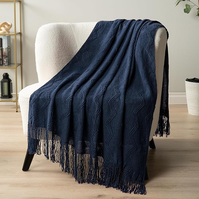 PAVILIA Navy Blue Knit Throw Blanket for Couch Bed, Soft Knitted Farmhouse Sofa Throw for Living Room, Lightweight Decorative Summer Throw Blanket for Chair, Outdoor Textured Boho Blanket, 50x60
