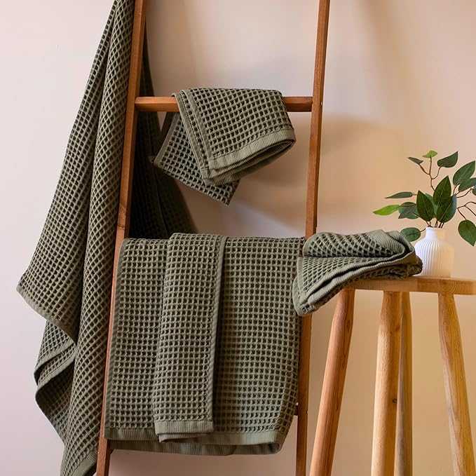 PÜSKÜL - Premium Waffle Towel Set 4 Pieces Khakie Green - Organic 100% Turkish Cotton Quick-Dry Towels for Bathroom Made in Turkiye (Khaki Green, Towel Set - 2 Hand & 2 Bath Towels)