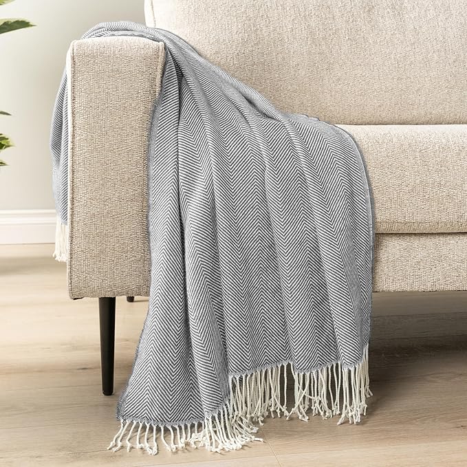 PAVILIA Light Gray Herringbone Throw for Couch, Decorative Outdoor Accent Blanket, Faux Cashmere, 50x60