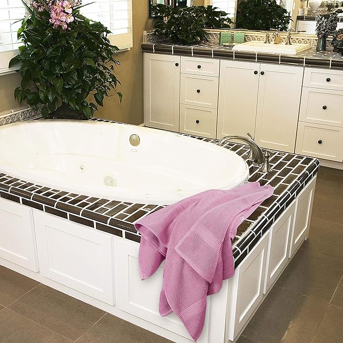 Utopia Towels 4 Pack Premium Bath Towels Set, 27 by 54 Inches, 100% Ring Spun Cotton 600GSM, Lightweight and Highly Absorbent Quick Drying Towels, Perfect for Daily Use, Pink